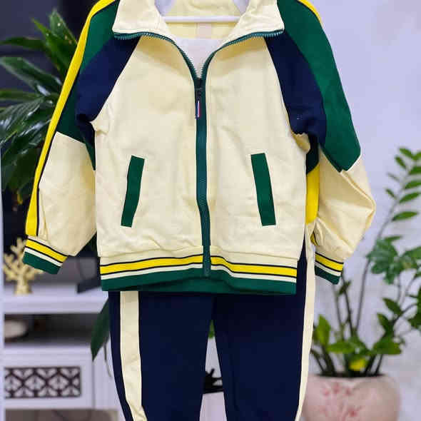 جزء بسيط جداً من بضاعتنا في المحل
والتي تخص
ملابس أطفال ولادي .. بناتي .. حديث الولادة .. نسائي .. جواريب .. مناشف
شعارنا الجودة الممتازة
وأسعار مناسبة جداً للجميع
العنوان خانقين حي العمال مقابل مدرسة 11 آذار
للحجز يرجى مراسلة الصفحة
او مراسلة الرقم ***********
توصيل داخل خانقين 2000 فقط
