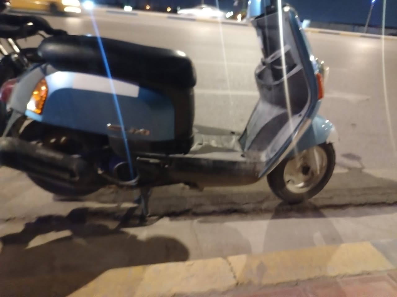 السلام عليكم ماكس بوليس لبيع دراجه خير من الله مكينه  ما مفتوحه كهربايات شغاله السعر 750وبيه مجال
***********
