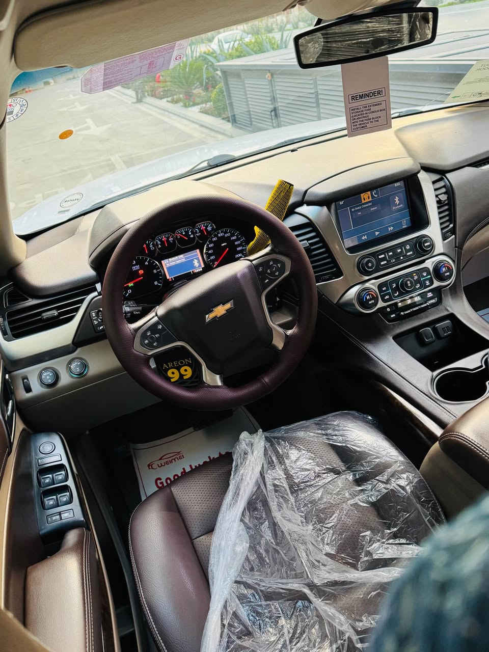 شوفرلیت تاهو LT موديل 2015🔷
ماشیە ١٠٥ الف  حقیقی شرط الفحص 
سیارە زیرو وکالە منصور خلیجی .. 🔷
کل غراضها البلادیە موجودە 

السعر / 305 مجال بصیط 
رقم صاحب سيارة *********** 🔷
مکان سیارە / سلیمانیە مرکز المدینە 🔷

الاخوان سیارە بیها بس قطعە صبغ بدون دواخلارباكات كلها سليمة بشر باقی کفالە و سیارە حیل حلوەو جدیدە 
كير و محرک كولة شرط مامفتوح 100/100 🔷

سيارة حيل حلوە و جدیدە و دینار مصرف مابیە 

لمواصفات LT  🔷
  ،، کشنات جلد ،، صندوق شفط ،، لایتات لید و زینون بلادی ،، شغال یعنی تشغیل عن بعد ،، فورویل 4*4 ،، نظام قیادە ذاتیە خط شارع ,,كراسي اثنين كهرباء ,, شاشة امامية ،، قاصە ,, كامیرا خلفیە ,, رادار_امامي رادار خلفی رادار جانبی ،، تبرید مرکزی و بعد هوایە مواسفات  ... 

سنويه و كلشي جديده تحویل و وکالە نفس الیوم 
4 تایرات و ویل جدیدە بلادیە 
بدون خلل کهربائی بشرط السليمانية, العراق
