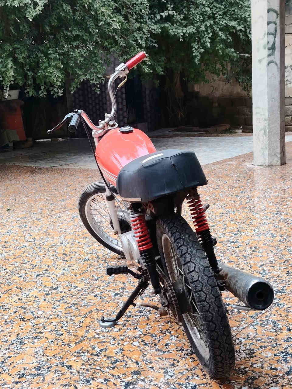 سلام عليكم دراجه البيع كلك دراجه مانقصه شي نهضته حلوه ناعمه السعر  325 بيه مجال  العنوان بصره زبير 
***********
