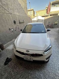 سيارة للبيع ورد امريكي محرك ألفين دوش سعر ١٢٠ و كلشي موضح بل سونار الص...