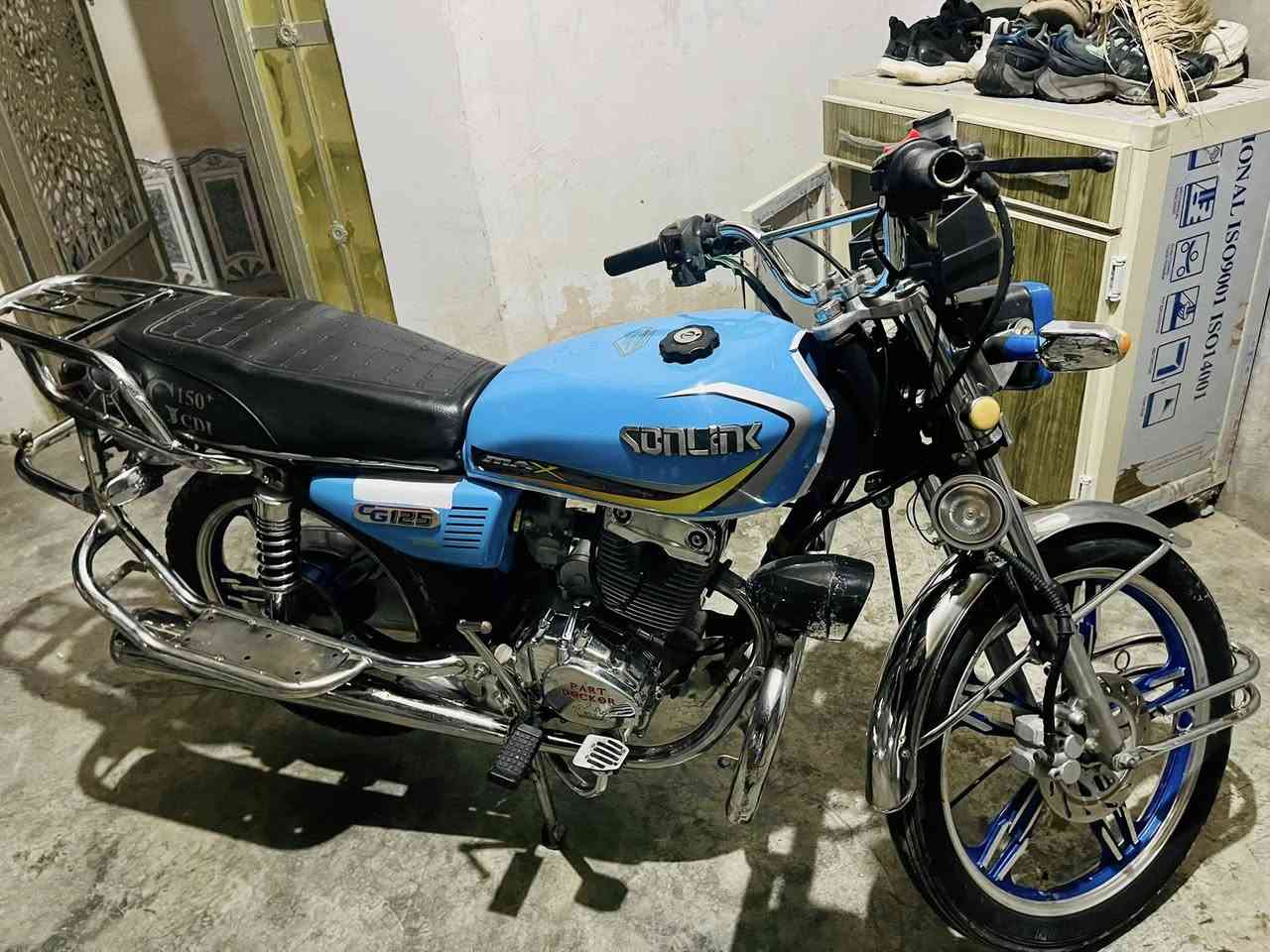 دراجة للبيع موديل ٢٢نضيف وكلشي شغال من كهربائيات وسلف


**إذا كنت صاحب هذا الإعلان وتريد حذفه لأي سبب، رجاءا أرسل رسالة إلى الدعم الفني**