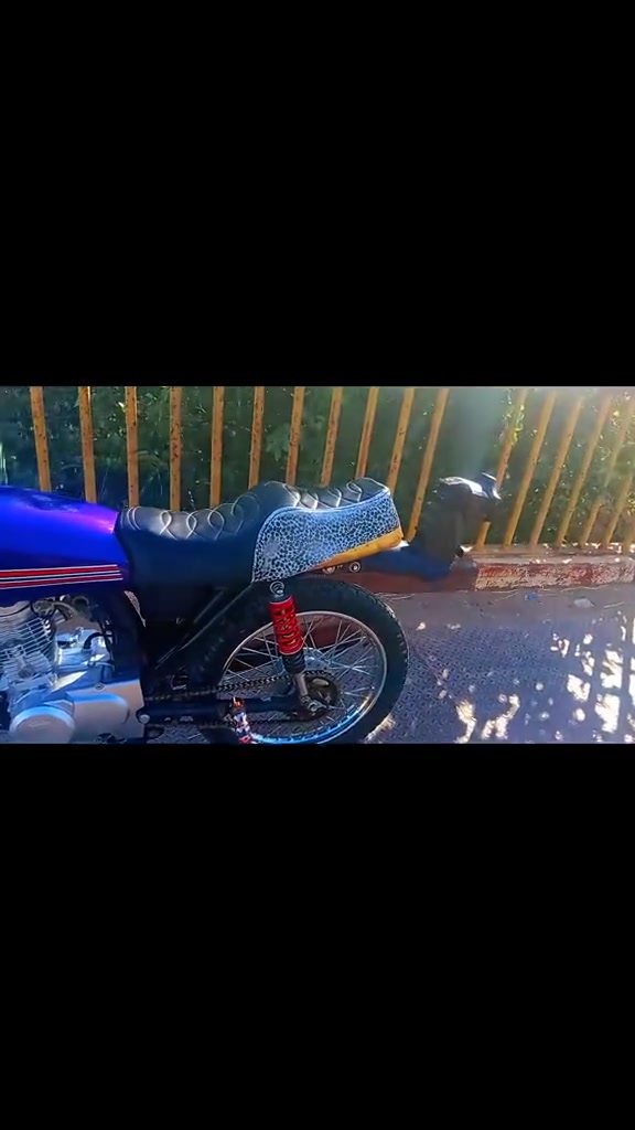سلام عليكم دراجة للبيع كللك   السعر 350بيهة مجال حك الجية. الشراي خل يراسلني بي خير ويدلل  الدراجة   المكان نجف مشخاب


**إذا كنت صاحب هذا الإعلان وتريد حذفه لأي سبب، رجاءا أرسل رسالة إلى الدعم الفني**