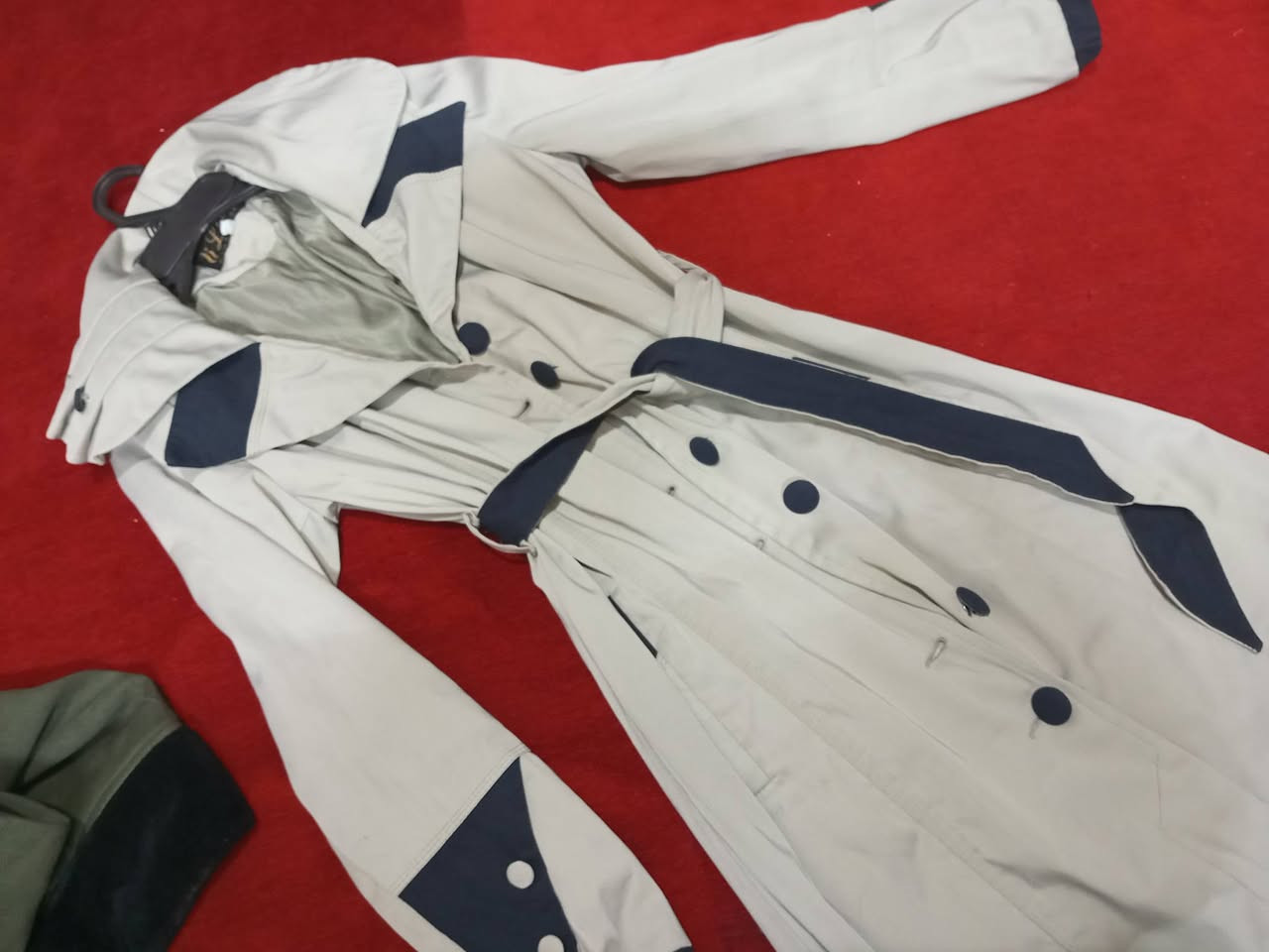 قطعه ب30


**إذا كنت صاحب هذا الإعلان وتريد حذفه لأي سبب، رجاءا أرسل رسالة إلى الدعم الفني**