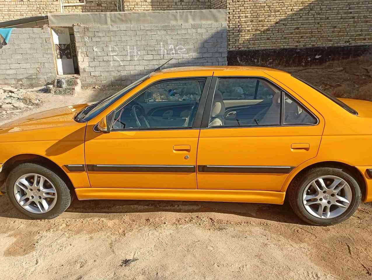 سلام عليكم سياره بيجو بارص (حره) للبيع موديل2024 كفاله عامه من كلشي سياره جديده ماشيه 40 سياره جهازه من كلشي تحكمات ستيرين حساسات  المو شرايه لا يعلق ويكسر بحلالي هاذه رقم ***********نتصل
