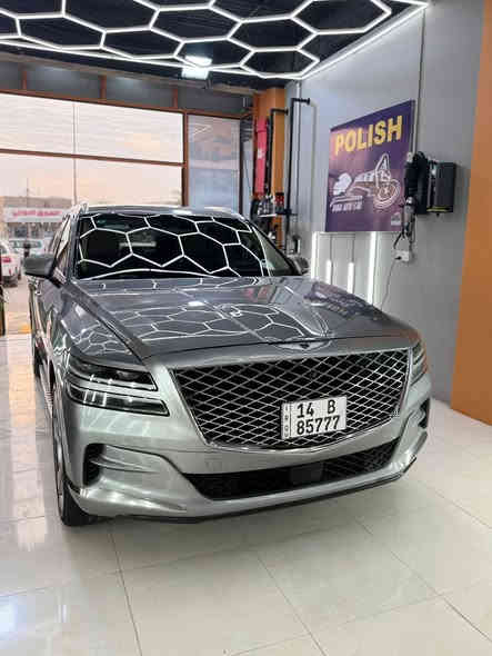 جينسس GV80 موديل 2022 
عملاق كوري بمواصفات المانية 
مواصفات فول مواصفات 5 راكب 

المواصفات:
محرك 4 سلندر 2.5L  توربو
عداد المسافة: 52 ألف كيلو
سمارت بارك (تحريك السيارة بالريمونت)
عين سحرية
كاميرات 360 درجة
رادار أمامي وجانبي وخلفي
تنبيه الخروج عن المسار
حساسات أمامية وجانبية وخلفية
إنارة داخلية متغيرة الألوان
سقف گنتارا
فتحة سقف بانوراما
ستائر خلفية 
جنطة كهربائية
غرفة جلد نيلي مطرز
كرسي السائق مع مساج
تبريد وتدفئة الكراسي الأمامية والخلفية تدفئة
كراسي كهربائية بالكامل
ميموري كرسي السائق
ويل كب حجم 20 إنج 
5 وضعيات قيادة
شحن وايرلس NFC
إنارة ترحيب شعار جينسس

فور ويل
لايتات LED بالكامل
شاشة تحكم
سستم الصوت BANG & OLUFSEN
تحكم ستيرن جهتين
بصمة أبواب وتشغيل + تشغيل عن بعد
باقي المواصفات الاعتيادية 

صور الحادث بلمنشور 
رقم بصرة شبه مميز
اللون : رصاصي فضي / سنوية جديدة بأسمي 
الضرر: شبر بارد جاملغ ايمن + رش الجاملغ فقط /  ونص الدعامية مصبوغ 

ضرر الايرباغ: دركة ودشبول
رقم الشاصي: KMUHBDSBXNU079466

الــســعــر 🟥 :: الـــرد تـلـقـائـي 💎

رقم صـــاحب السيارة: ***********
