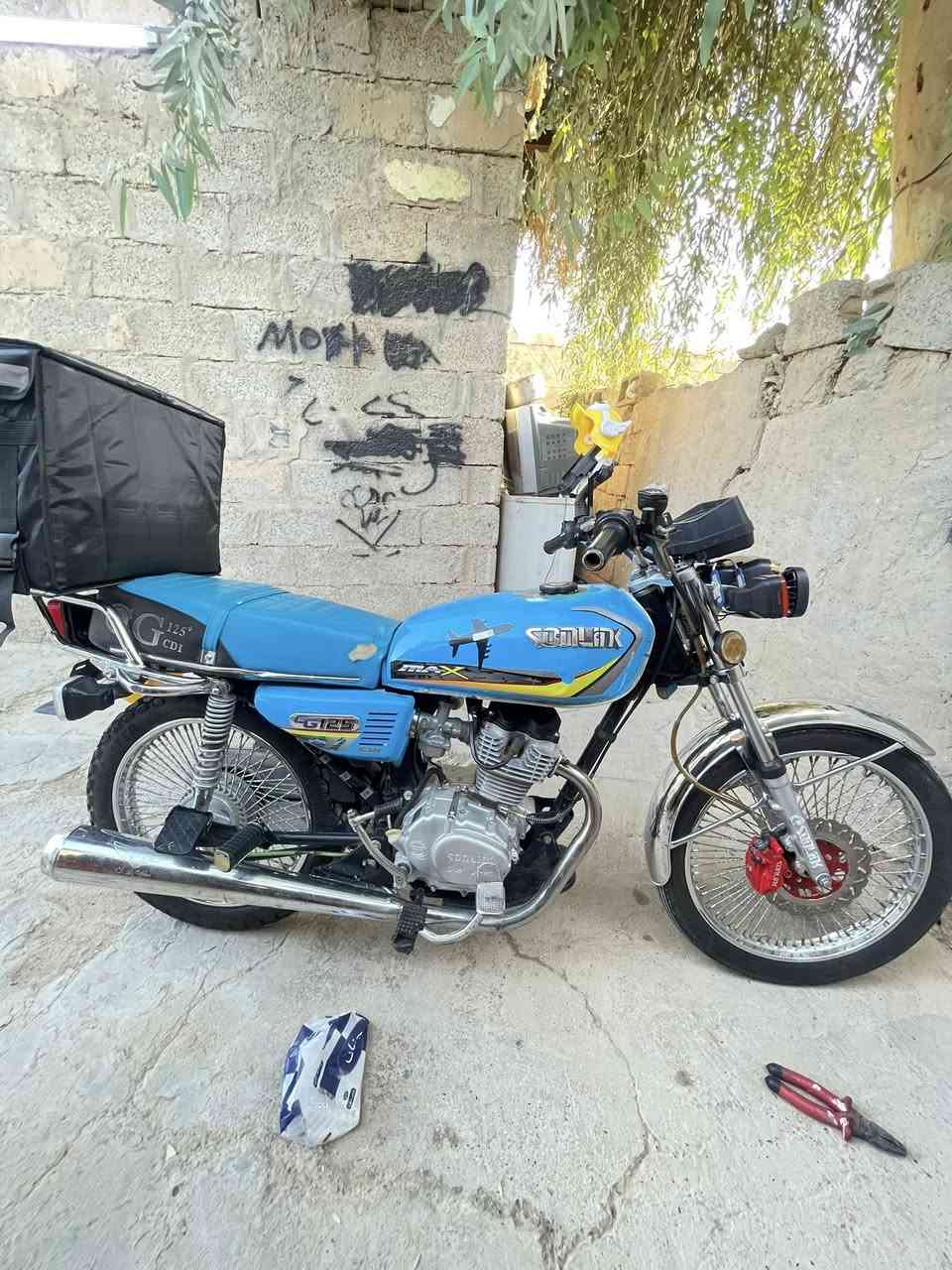 سلام عليكم تايكر4 موديل2024مبدل والفات فقط السعر450وبي مجال  العنوان تكريت اتصل ***********
