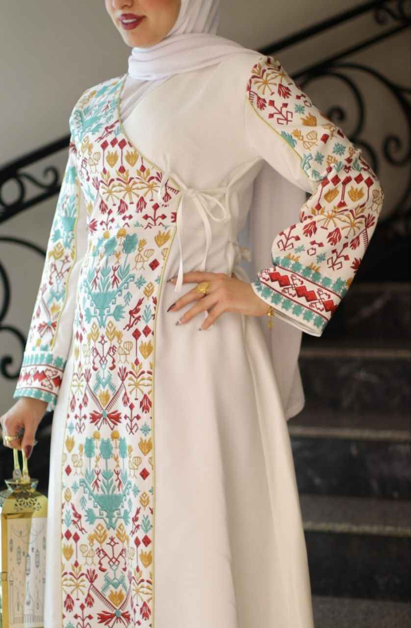 فخامه رمضانيه بأطلاله ونزاكه جميله 
 فستان رمضاني 😍
قماش دابل ايطالي الأصلي 
الألوان:اسود،جوزي،نيلي،احمر
قياسات 38,40,42,44,46,48 
السعر 35الف أربيل, العراق


**إذا كنت صاحب هذا الإعلان وتريد حذفه لأي سبب، رجاءا أرسل رسالة إلى الدعم الفني**