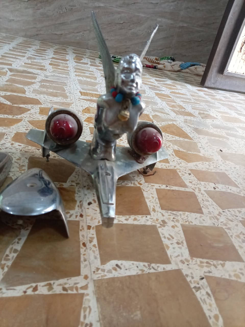 السلام عليكم طياره و بنت اصليات رقم الهاتف ***********

