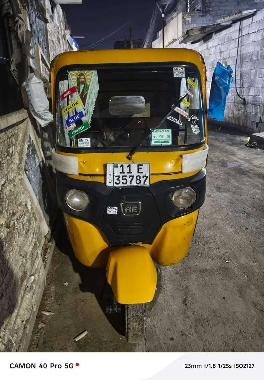 سلام عليكم ورحمة لله وبركاته تكتك للبيع موديل 19شهر 11تكتك حلوه ومرتبه خياس ماكو مابيه مكينه اكسل فول خير من لله دوشمه جديده كهربائيات شغاله تخم تاير جديد مكاني ديالى الخالص سعر 6700وبيهه مجال للشراي ول مو شراي لا يعلق رقمي ***********تصل وتدلل
