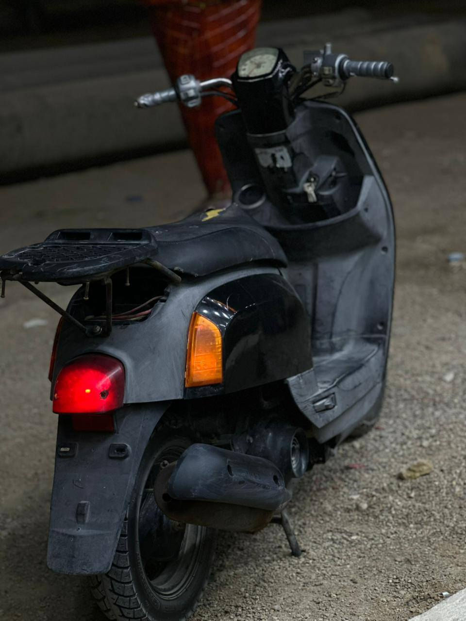 دراجه بوليس للبيع الدراجه ناعمه وحلوه نضيفه بريك يجي وياه واير ويده مال الريم ول سعر خاص ***********7 هاذي رقمي
