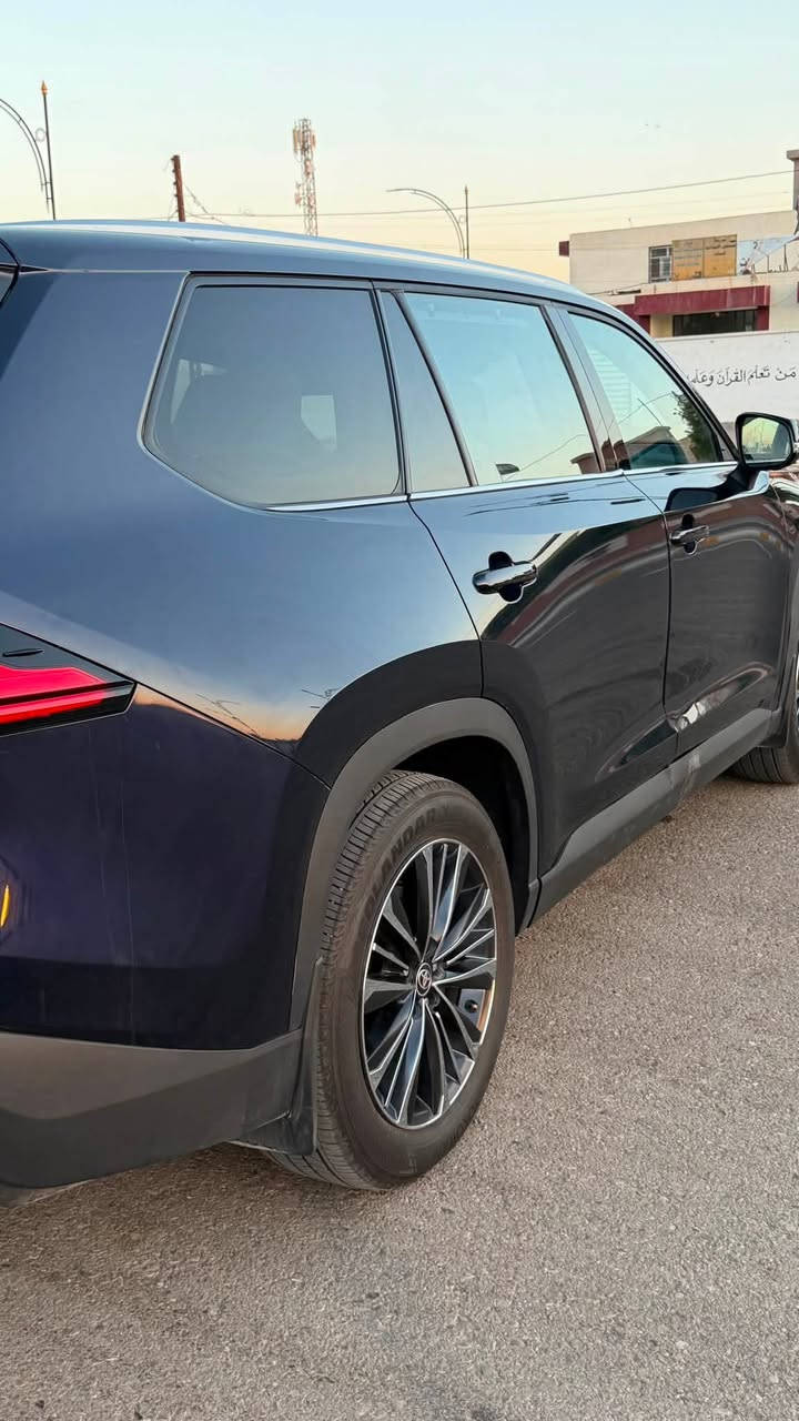 للبيع تويوتا كراند هايلاندر 2024
السيارة اعلى مواصفات بلاتينيوم ماكس هايبر 
نوع السيارة:  Toyota grand Highlander  
بصمة تشغيل 
بصمة ابواب دخول ذكي
كشنات ViP 
كشنات جلد 
كشنات خزن كهربائي 
كشنات تدفئة وتبريد 
كشنات خلفيه تدفئة 
تشغيل عن البعد 
 360 camera 5 كامرات
بريك كهربائي 
نظام اوتو ستوب 
نظام اوتو هولد 
وضعيات قيادة درايف مود سبورت .نورمال .ايكو 
دفع رباعي 4*4 
العداد دجتال الكتروني اشكال مختلفة 
مانع انزلاق تراكشن
نظام نزول منحدرات 
نظام Snow ثلج 
ستائر خلفية
صندوك كهربائي + فتح عن طريق القدم 
صندوك يدعم سستم سماعة JBL 
بلاجيكتور كشافات 
رادار نقطة عمياء جانبي ‘
رادار خروج عن المسار 
رادار مانع تصادم امامي 
رادار خلفي للسيارة 
لايت زينون LED +عدسة دوارة
مقاعد صف ثالث سبعه راكب 
ايشاير مري + نشرة ترحيب ليلي 
الويل عشرين ينج
ستيرن تدفئة تبريد 
شاحن وايرلس للجوال  
شاشة كبيرة JBL 
سستم سماعات JBL
حساسات اماميه خلفيه 
مداخل USB وتايبسي 
نظام الخرائط نڤكيشن
تحكمات ستيرن اوامر صوتيه فول 
السعر 340 
***********

‭***********‬
متواجد اتصال واتساب
