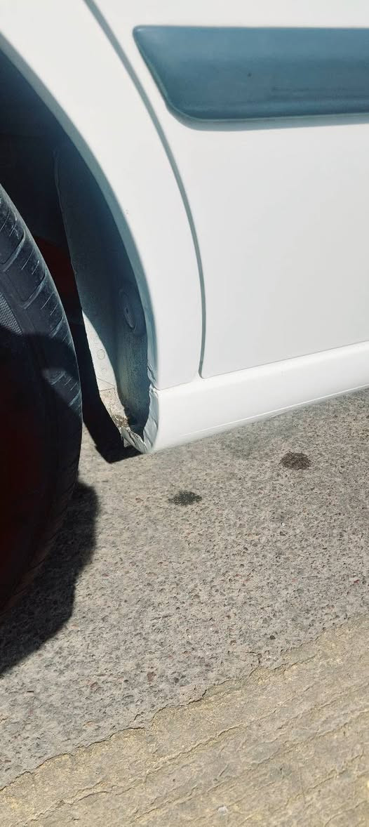 السلام عليكم وين ليدور جديد سمند ٢٠١٢ كفاله عامه من كلشي من دوس من بارد ماشيه ١١٩ اخت زيرو الاستفسار ***********
