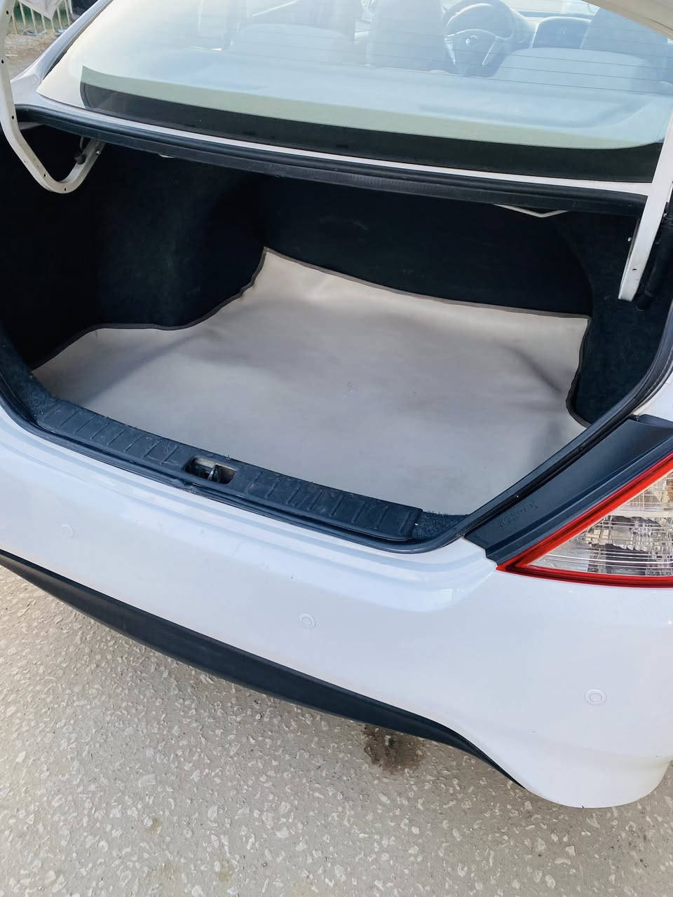 السلام عليكم 

نيسان صني 2020 هندي  رقم بابل 

مكفوله صبغ وتبديل فقط بارد بسيط

ماشيه 130 الف 

السعر 113 $ مكانه بابل مركز المدينه 

***********
