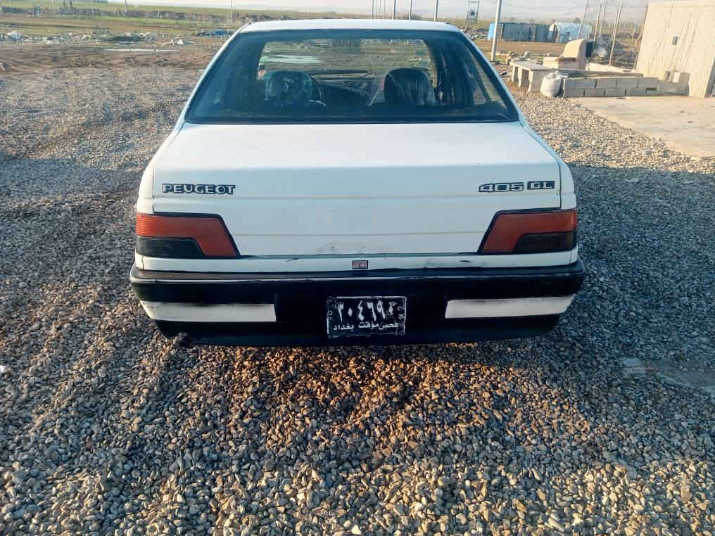 بیجۆ فەرەنسی405  مۆدێل 2005علوجە ،مەکینە،ڕەشە،گراین شەفتە،بەشەرتی گێڕومەکینە،کارەبای کامل مەزبوتە شاشە ئایپادە،فڵچەو تەنجیلو موکەبەرەی کامل مەزبوتە،چوارتایەوویلی تازەیە،پێشودوای تازەداگیراوە،پێشودوای کەپسە ،لێدراوی نیە،زۆرزۆرخاوێنە ماڵی دۆستە بەنزین زۆرکەم سرف دەکات،نرخی 13گەڵا.ژ.م *********** السليمانية, العراق
