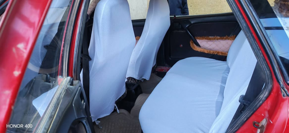 فكتراه مشروع وطني موديل 1990اربع بيبان قماراه وضع شريكه بدون صبغ سياره مكفوله من ضربه محرك 20شرط لاصرف لابخار كير بشرط بيع مستعجل شرط تحويل ولغرمات  سياره مال بيت كله عله بلاد بس مونيد جامرلغ امامي مرشوش بدون ضربه عنوان كركوك سعر 38بيه مجال بصيط ***********
