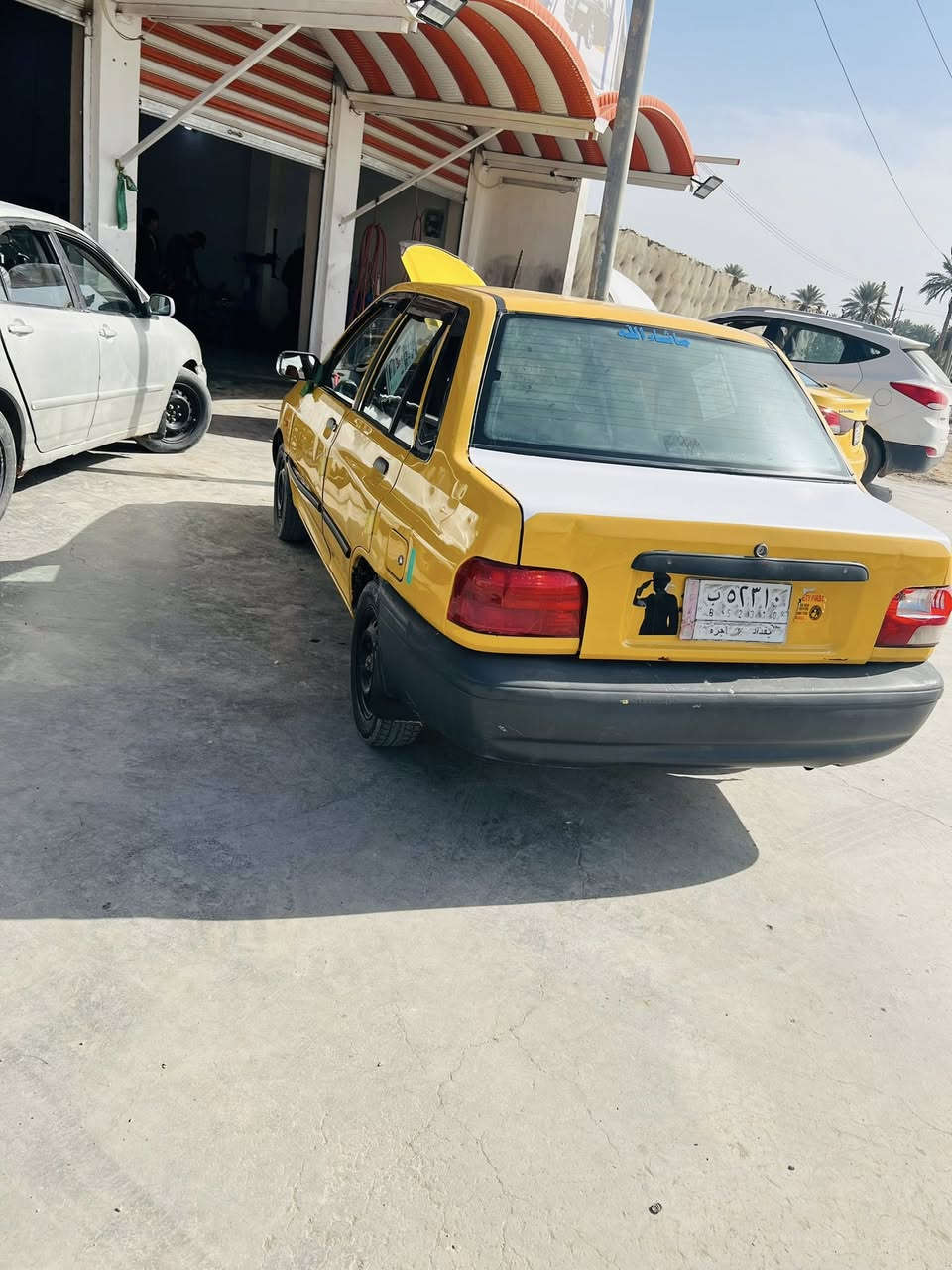 يالله سايبه للبيع موديل ١٢ سياره جاهزه
هيىه مصفره وغرامت مصفره تحويل  
دوشمه حداديه كامله جديده  
رقمي *********** 
 رقم ***********
