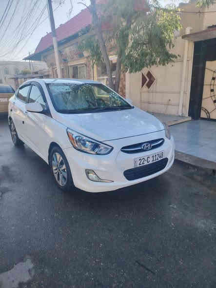 سلام عليكم
اكسنت 2017 وارد امريكي للبيع
سياره كلش نضيفه مال بيت
بدون صبغ
رقم اربيل جديد
سياره جاهزه ما ينقصها برغي
للاستفسار 
***********
