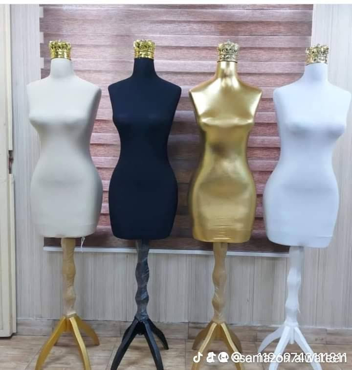 🔥🔥 عرض خاص ومحدود 🔥🔥

إذا تريد محلك يلفت الأنظار ويصير ترند 👗✨
هذا العرض إلك!

🌟 فاطمة للملكانات 🌟

💎 ملكانات نسائية فخمة جداً
💎 تصميم أنيق يبرز جمال الملابس
💎 جودة عالية وثبات ممتاز

✔️ قياس 42
✔️ أبو الكتف العريض
✔️ مناسب للمحلات والبوتيكات والخياطات

💰 السعر فقط: 24 ألف 😍

🚚 توصيل متوفر لكل المحافظات

📞 واتساب: ***********

⚡ لا تفوت الفرصة – الكمية محدودة!

✨ فاطمة للملكانات – اختيارك الأجمل لعرض يبيع ✨
