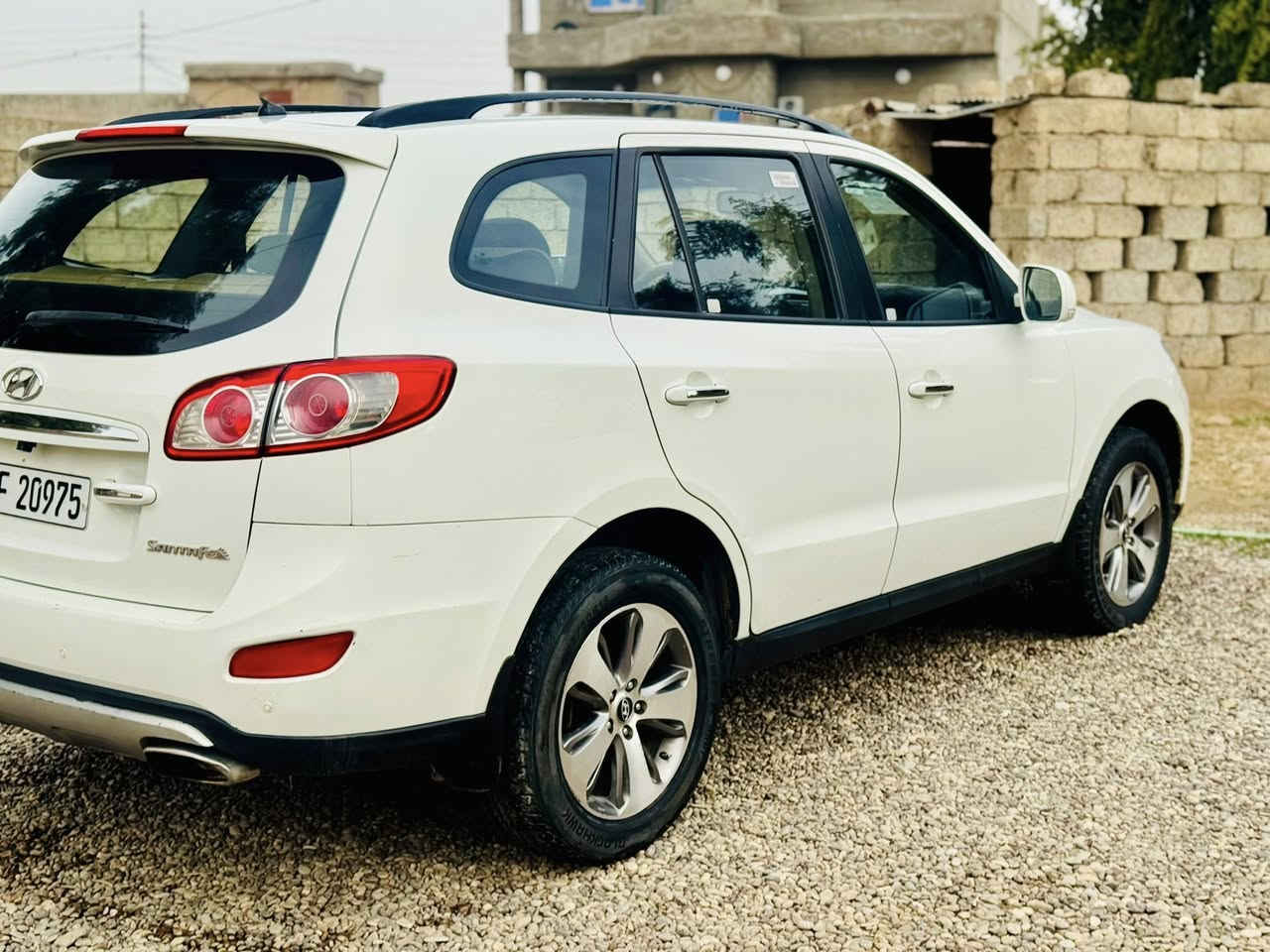 السلام عليكم
سنتافي موديل 2012خليجي رقم اربيل دولي سنوية ل2027 السيارة بيها تبديل بونيد وجاملغ 7 راكب السيارة 3 قطع تبريد
محرك 4 دوش المرغوب شرط لا صرف ولا بخار 
فول مواصفات عدا البصمة 
فتحة سقف (سلايد) كشانه جلد حساسات مري شفط وبعد مواصفات 
كير محرك كله شرط 
السعر 139 وبيها مجال 
للاستفسار اتصل 
***********
***********
