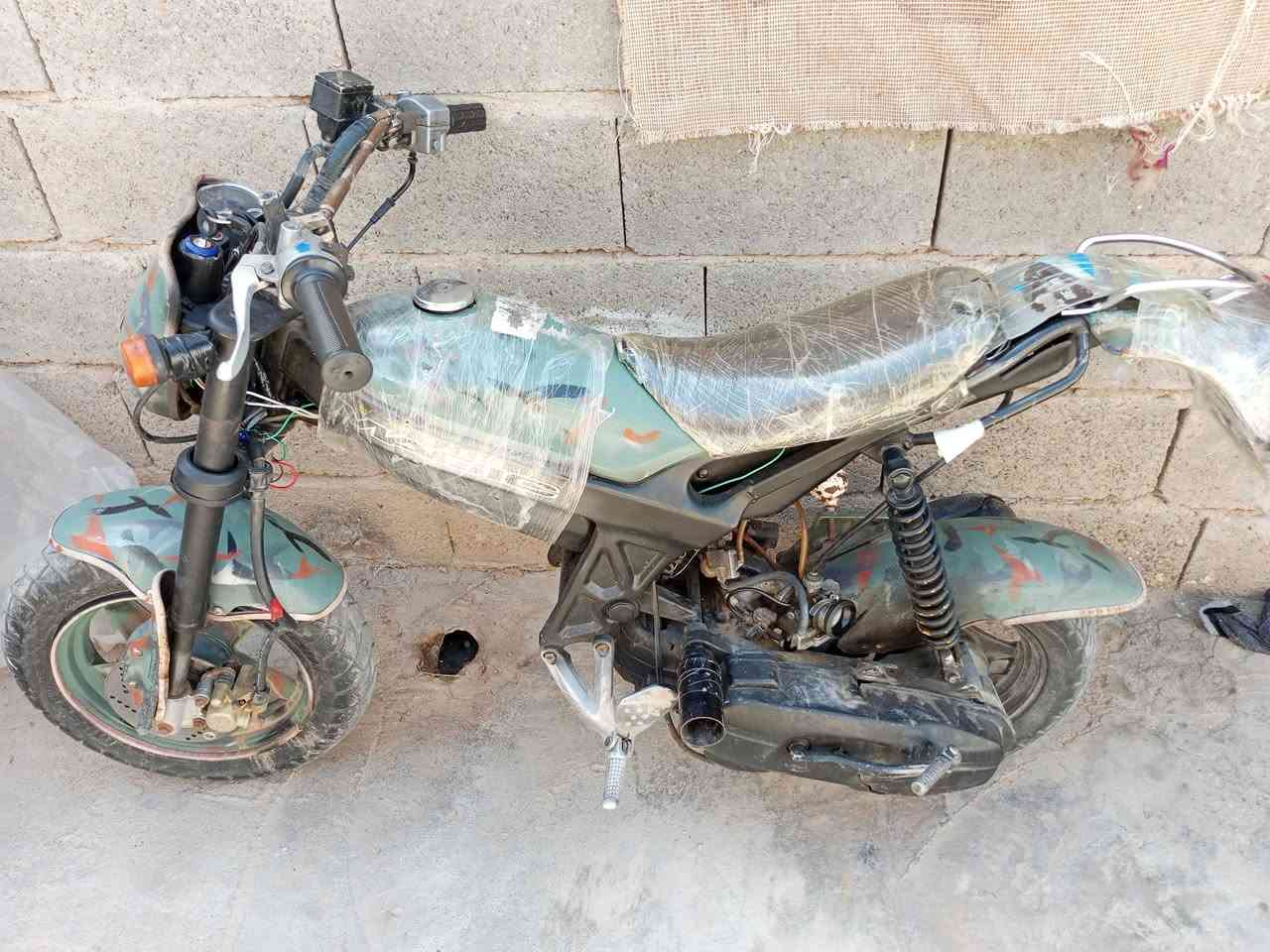 سلام عليكم قفاز  محور محرك ذبانه شوفت عينك سعر150 بيه مجال قليل مكان ميسان قضاء الميمونه رقم تليفون *********** وخاص موجود
