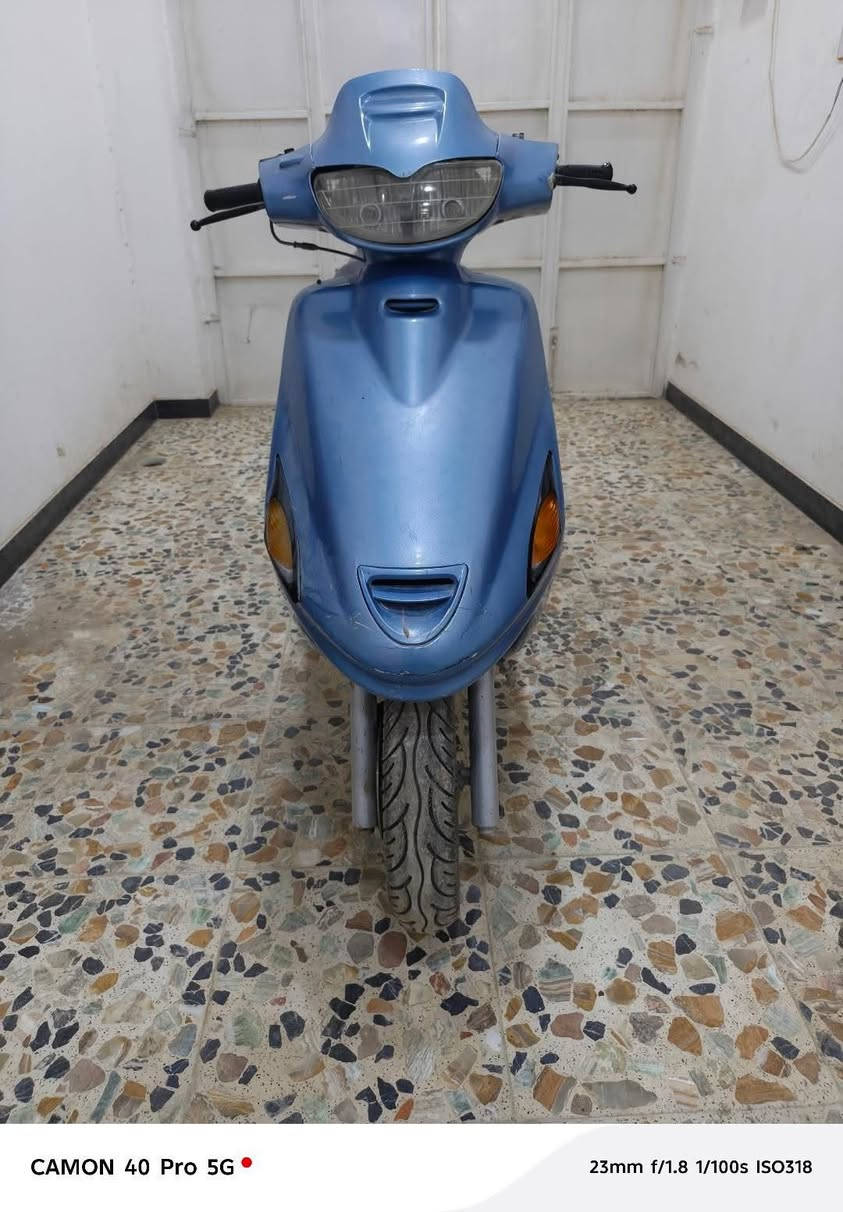 السلام عليكم دراجه فراشه لبيع سعر 225 وبيه مجال لشراي مستعجل على بيعته مكاني جسر نادر ‭٠٧٧٠ ٣٧١ ٦٤١٠‬
