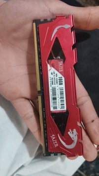 شباب  RAM 16 3200  تدعم XMP  سعر ٩٠ ألف إذا ويه التوصيل إب ١٠٠ مستخدمه...