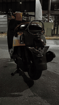 بوليس للبيع دراجه كامله كل نقص مابيه كفاله عامه ماصاله هواي عندي مستعج...