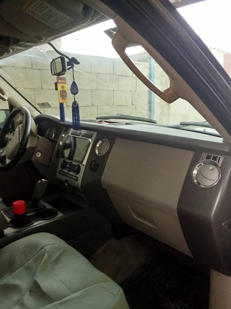 سلام عليكم فورت موديل 13 كفاله عامه محرك وكير كفاله رقم بصره سنويه 30 بسمي تخم تاير  حداديه جديده مال جناي سعر.هه 145 مكان بصره  شط العرب  ***********
