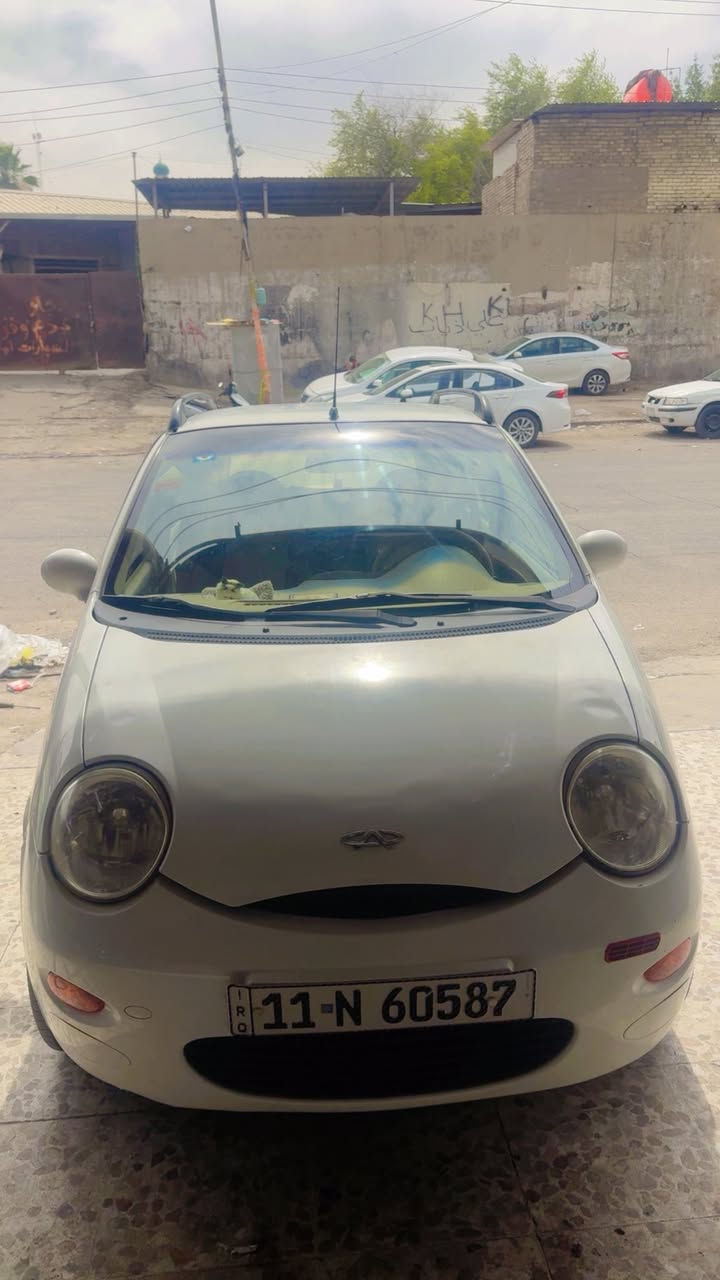 السلام عليكم للبيع كيو كيو موديل ٢٠١٢ مكفولة كفالة عامة من كلشي صدر جديد تخم تاير جديد تبريد شغال ماشية ٤٦ حقيقي وعالفحص السعر ٤٧ وبيها مجال بسيط للاستفسار((***********)) مكاني بغداد الغدير.
