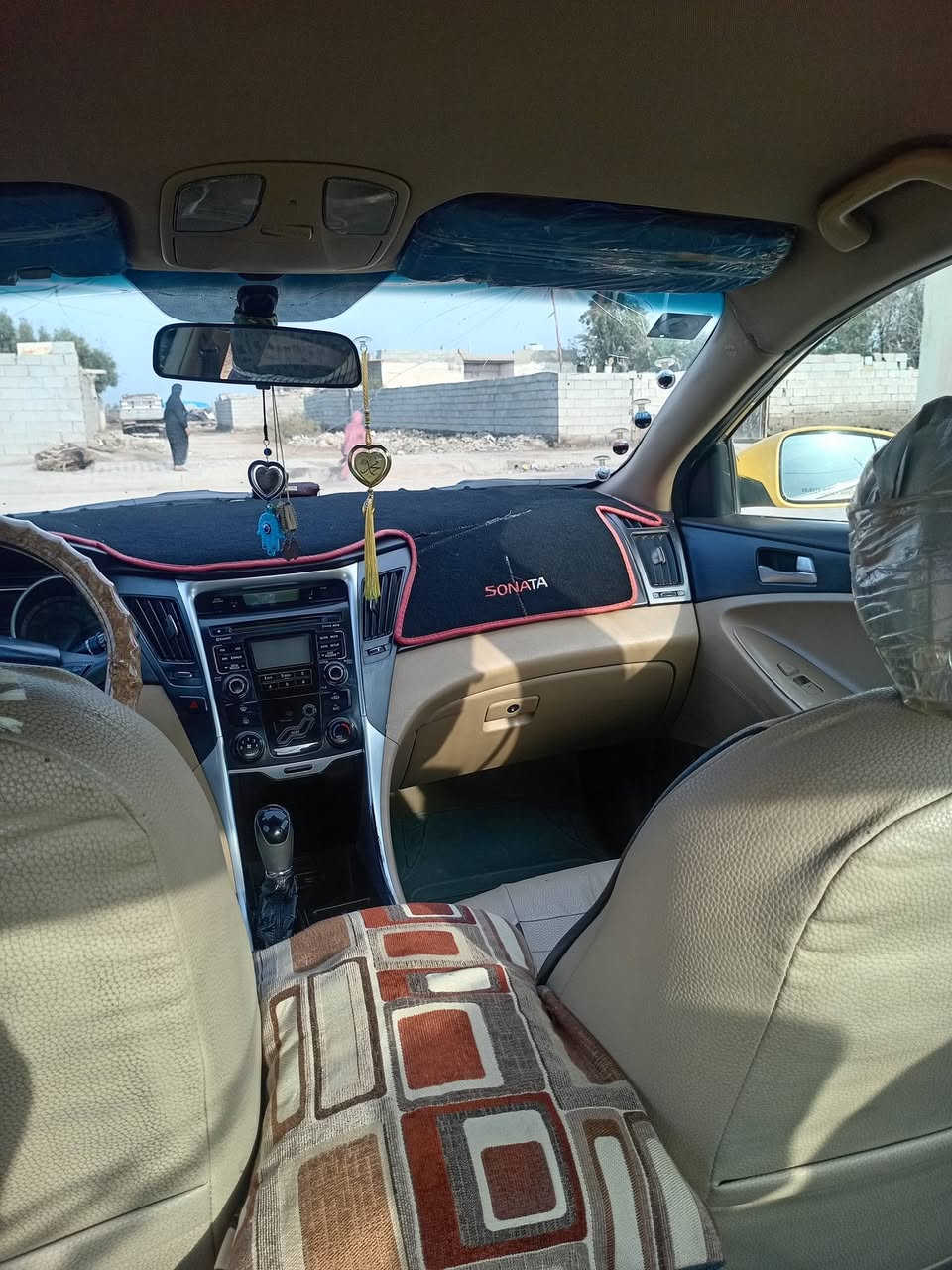 سلام عليكم سوناتا 11 أمريكي بسمي رقم انكليزي لعنوان واسط صويره ليبل  واحد رقم ديالى سعر 88 بيه مجال هزه جديده مصفره هيا وغرامات  ***********
