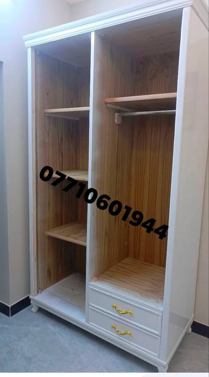 أسلام عليكم زبائنا الكرام تم تسليم كنتور أبواب عدد اثنين مع جربايه نفر الون أبيض داخل خارج صاج حسب طلب لأخ ابو علي في منطقه الكماليه اي استفسار راسلونه على الواتساب
