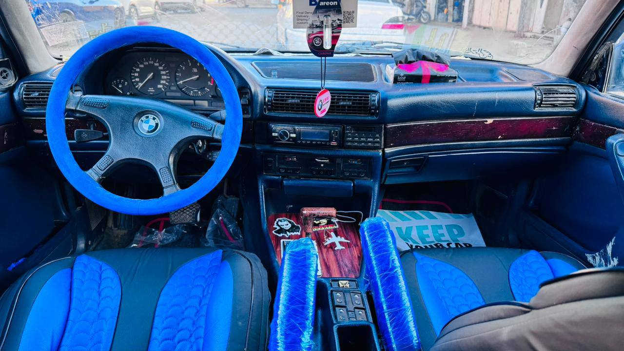 ٧٣٠ جاهزا اتوماتيك موديل ٩٢ مشروع وطني تبريد شغال تخم تاير جديد صدر كشن كربأي بردانت بلادي فول سيارا فتحه عنوان كركوك تسعين بدون اي تبديل أو ضربه صبغ جماليه سعر ٤٠ سعر مناسب ***********
