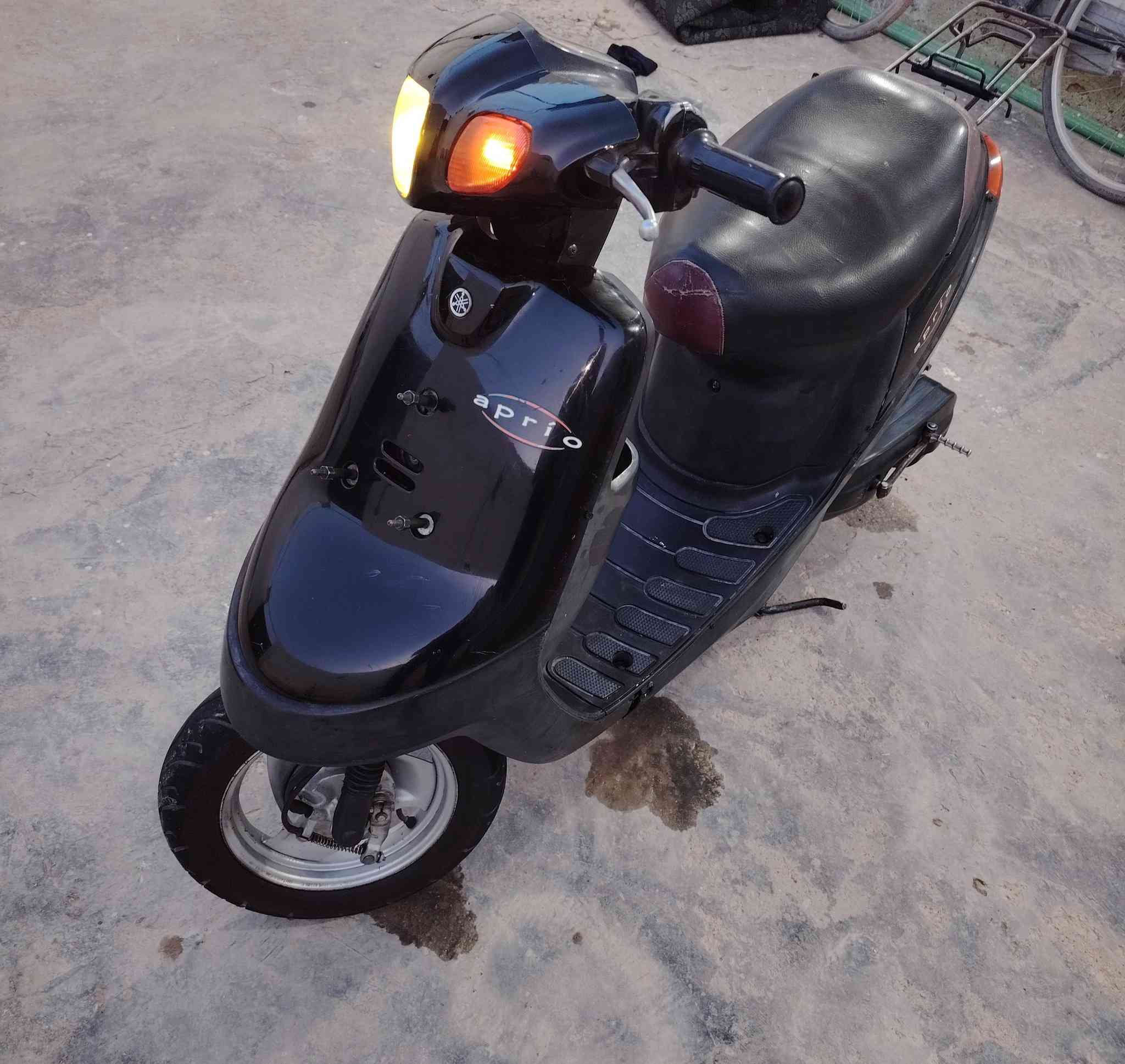 سلام عليكم دراجه بطه للبيع كامله مكمله
مكينه بلاديه ما مفتوحه 
سلف + هندر كله شغال
قفل اكسل 
الدراجه موديل 2003
الدراجه متعوب عليه شلعه ومعدل 
سعره 350 وبيه مجال
دراجه مال جناي ما تعبك (*********** ) موجود واتساب خاص مفتوح
مكان نجف قضاء المشخاب //
#_بطه60
