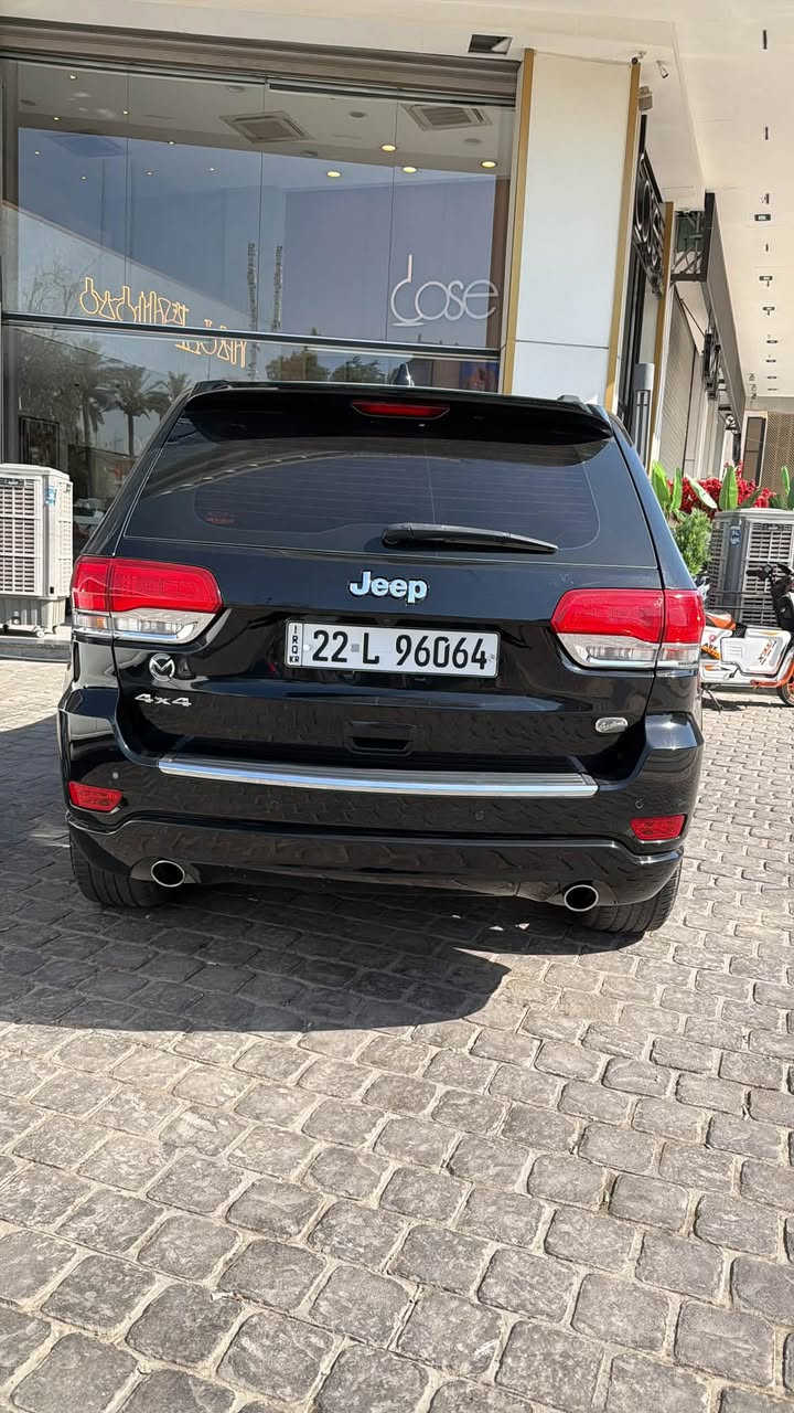 جيب اوفرلاند موديل ( 2020 )وكاله المهند سياره (خليجي )  مواصفات فول مكفول كفاله عامه ✅️  
ثلاث شاشات . سياره كله بشرط على وضع الشركة .
باج تضليل صادر من مرور اربيل مدة سنة 
🔹 6 سلندر ( 3600) 
🔸️ماشية ( 46 ) حقيقي فقط.
🔹جكات تصعد وتنزل
🔹5 مودات قيادة 
🔹️سقف بانوراما . شاشه كبيره وسطيه . 
🔸️مقاعد جلد 
🔹زراك لايت 
🔸دفع رباعي 4x4
‏🔹مراقبة النقطة العمياء .
🔸️كشنات تدفئه وتبريد.
🔹️كشنات كهرباء و تحكم .
🔹️كشن خزن ستيرن هيتر. 
🔸️ستيرن تحكم كهربائي .
🔹️لايت ليد + لايدزينون 4 عدسات 
🔸️مرايا هيتر -مرايه حساس .
🔹️اوتو بريك -اوتو ترافلايت
🔸️اوتو ستارت.
🔹️تحديد سرعه.
🔹️15 سماعة- دمام بالصندوق بلادي  
🔸️تبريد مركزي - صندوق شفط 
🔹️ تشغيل عن بعد.
🔸️يدات نيكل +يدات بصمه .
🔹️ مرايا رادار . 
🔸️سبير منازل .
🔹️دعاميات حساسات . 
🔸️ محرك وكير بشرط .
وباقي مواصفات الاوفرلاند معروفة
🟡مكفوله كفاله عامه 

🔴 رقم بأسمي شخصي تحويل مباشر .
مكان السياره بغداد 
السعر 31 قابل للتفاوض 
***********
