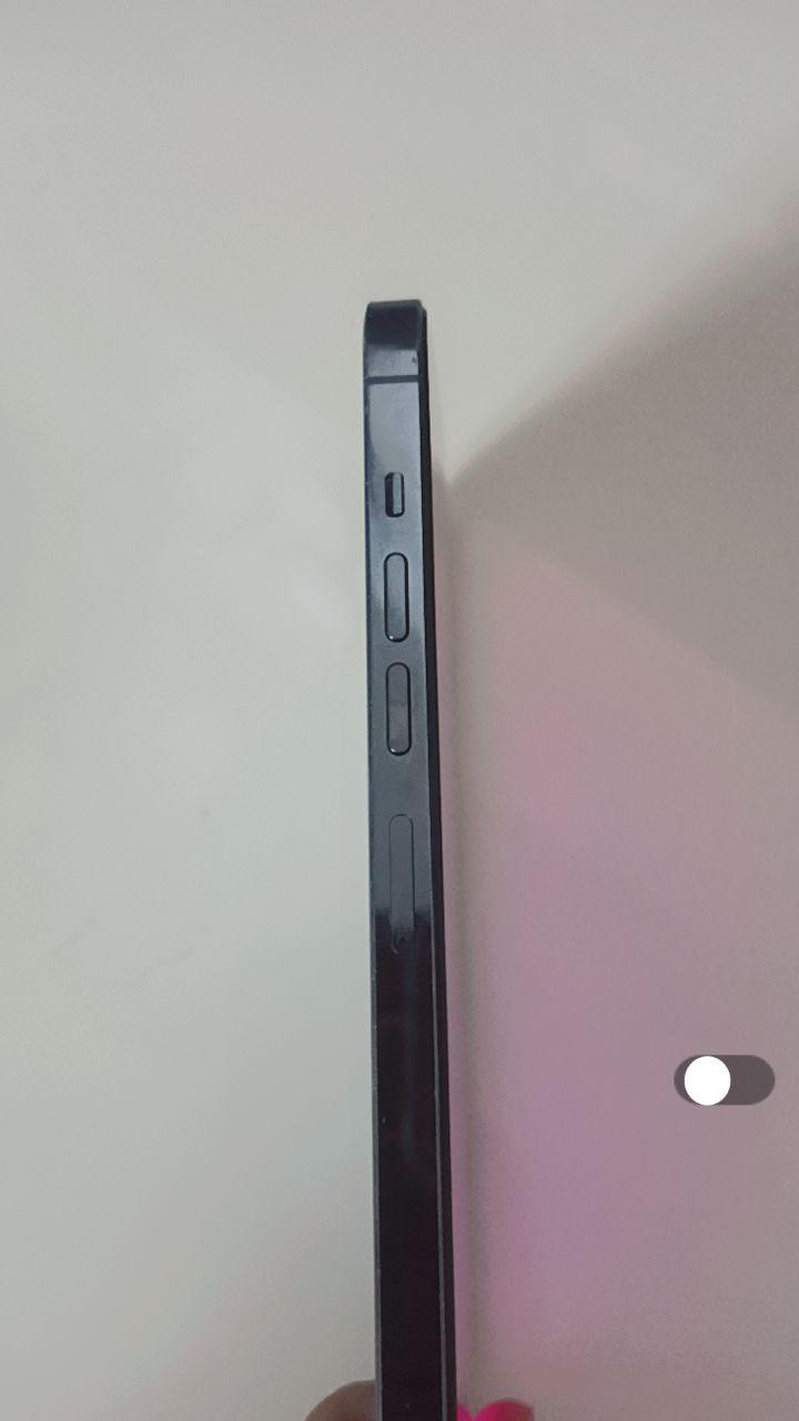 أيفون 13برو ماكس دبل سيم كارت للبيع 
الذاكرة 256 گيگه البطاريه 92%
جهاز كله بلادي بس شاشه مبدل 120 هيرتز فيس أيدي شغال كله شغال 
نسخه ال ZA الدبل سيم كارت
شراي راسل كركوك, العراق


**إذا كنت صاحب هذا الإعلان وتريد حذفه لأي سبب، رجاءا أرسل رسالة إلى الدعم الفني**