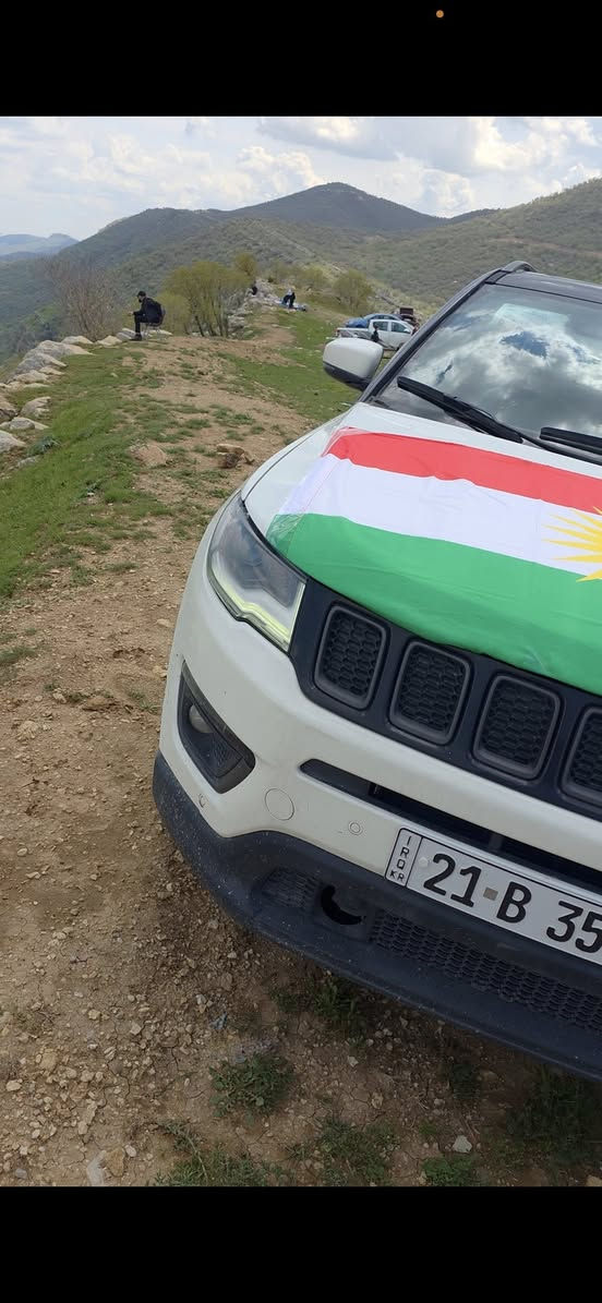 سلاوی خوا لە هەموو لایەک
Jeep compass 2019
سفر ی شەریکەی هرلم تەنها دوو خاوەنی هەبووە سەیارەیەکی پڕ مواسەفات و ئیقتسادی 
مەکینە 
-V4 2.4
موا سەفات 
-S
-لایت LED/ئەدەسە/زینون
-دەبڵ ئەکسل
-بەسمە
-ڕاداری ئاوینە/ئاوینە هیتەر/دژە فولە/کارەبایە
-چوار جام کارەبا
-٢ مۆدی کوشن خەزنی هەیە
-کوشن جلد
-هەردوو کوشن کارەبایە
-سیستم ساوندی beats
-تەحەکوماتی سەر سوکان  کاملی هەیە
-ڕاداڕی پێشەوە
-گێچی نیو دیچیتاڵە
-شاشە گەورە
-گێڕ ئۆتۆ ماتیکو ئادی
-٤ جۆر لێخوڕین auto/snow/mud/sand
-قوفڵ ئەکسل
-بریک بەسمە 
-پانۆراما
-ئۆتۆ پارک
-حاسەی کامل سەیارەکە
-خەتی جادە
-لایت بەرز و نزم کردنەوە 
-تەبرید مەکەزی
زۆر موا سەفاتی تریشی تیدایە سەیارەکە تەنها ٢ پەڵەی دەئامی هەیە هەموی چاک کراوەتەوە لە ڕووی هەموو شتیکەوە مەزبووتە هیچ خەلەلیکی تیدا نیە 
نرخی ١٧٥ موعامەلە
***********
خوای گەورە بیکاتە نسیبی هەموو لایەک❤️

عە رەبی

بسم الله الرحمن الرحيم 
‏Jeep compass 2019 
سفر شركة هارلم اني مالكها الثاني سياره كامل مواصفات و اقتصاديه 
مكينه 
‏V4 2.4
مواصفات S
‏Led/عدسه / زينون 
دبل اكسل
بسمه 
رادار مري / مرايات هيتر و ضد العالي 
كوشنات جلد 
كوشنين الكدام كامل تحكمات كهربائي 
سستم سماعات beats
تحكمات سوكان 
رادار شارع 
دشبول نص الكتروني 
شاشه جبيره 
كير ئوتو و عادي 
٤ انوع قياده اوتو / ثلج / وعره / رمال 
قوفل اكسل 
بريم بصمه 
اوتو بارك 
حاسه ٣٦٠
حساس خطوط شارع 
تحمات درجة الايت 
تبريد مركزي 
و هواي مواصفات ثانيه بيها فقط بقعتين صبغ و مكفوله من كل النواحي 
سعر ١٧٥ و معامله
