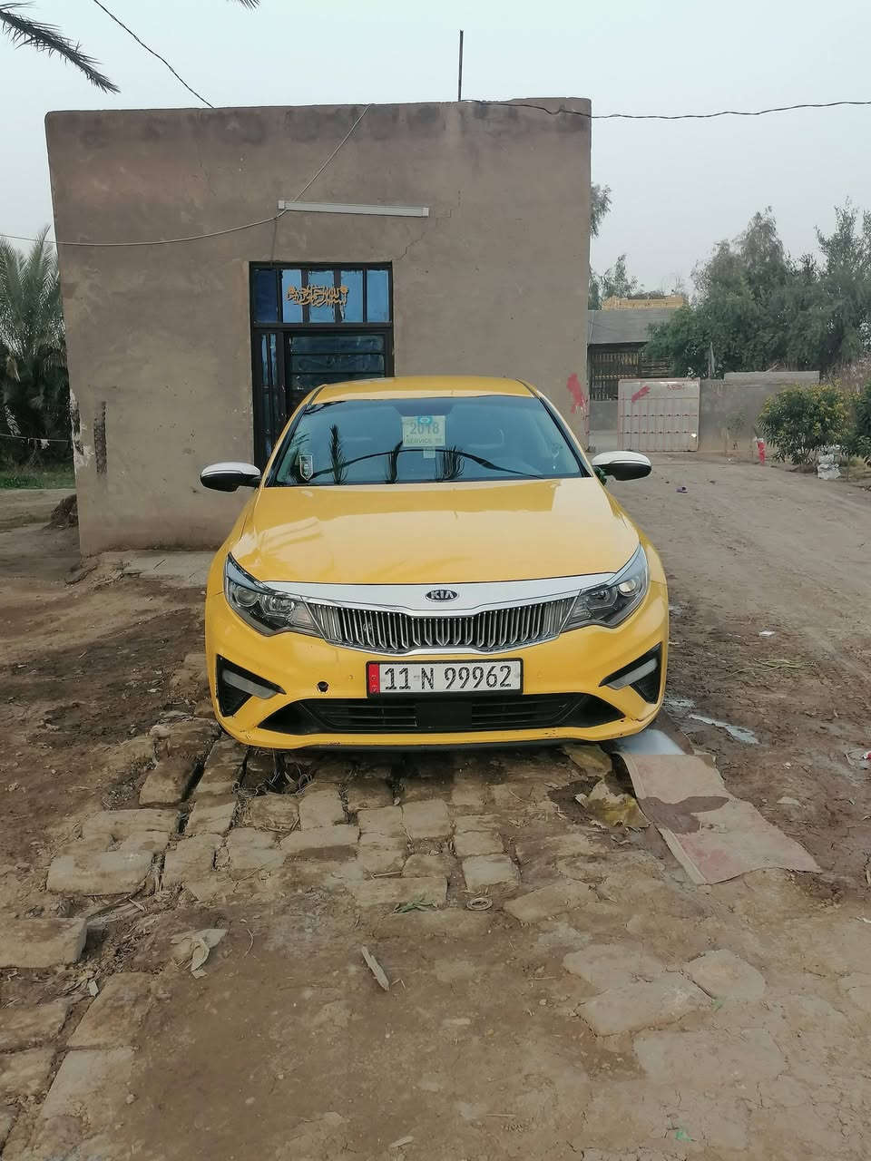 سلام عليكم وبتيما ٢٠١٨ أمريكي سياره جاهزه من كلشي ضربته جاملغ وبنيد خطه ديوانيه نجف السعر ١٤٥ بيه مجال احك جيه *********** مكاني ديوانيه
