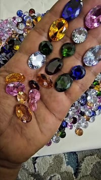 محابس • كريستال • حجر كريم