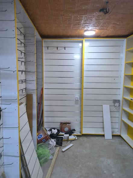 السلام عليكم
فاترينات للبيع 
تواصل خاص او عل الرقم ***********
