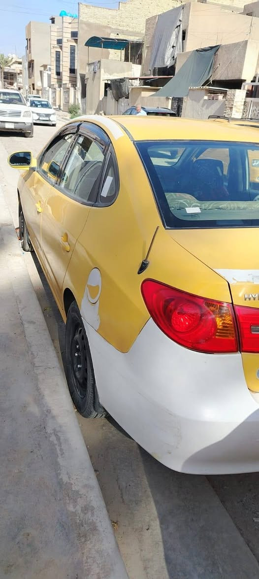 السلام عليكم النترا خليجي ٢٠١٠ محرك ٢٠٠٠ ضربتها جاملغ جهة السائق واصل للغد ..سياره جاهزه ان شاءالله تعال وشوف بعينك شرط الفحص السعر ٨٤ ورقه مكاني شارع فلسطين بأسمي *********** بياع شراي ما ابيع شرط التحويل وبيها مجال حق الجيه
