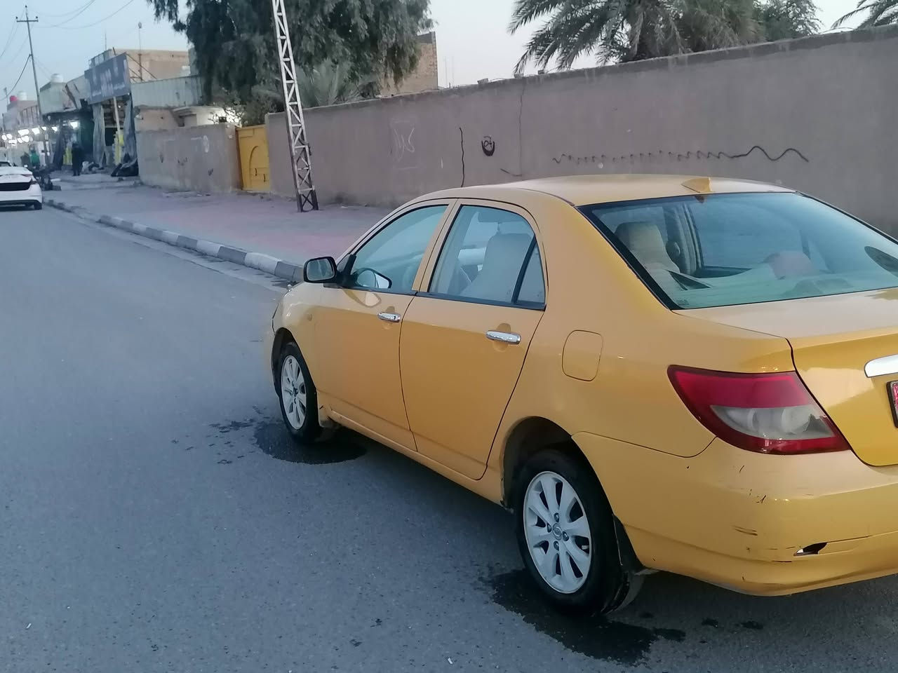 سياره بي وادي موديل 12 رقم انكليزي بسمي محرك لا نسر مسي بوشل أوتي تماتيك سعر 40قفل ***********
