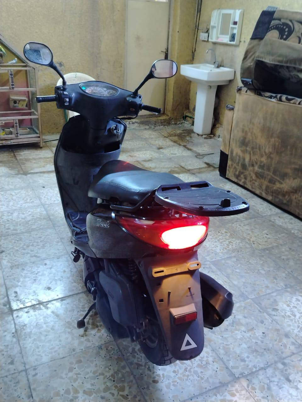 سلام عليكم دراجه اكزز ياباني دراجه ربه ماخذهه مكفوله من كلشي عارضها مليون وبيه مجال حي اور رقم  ***********
