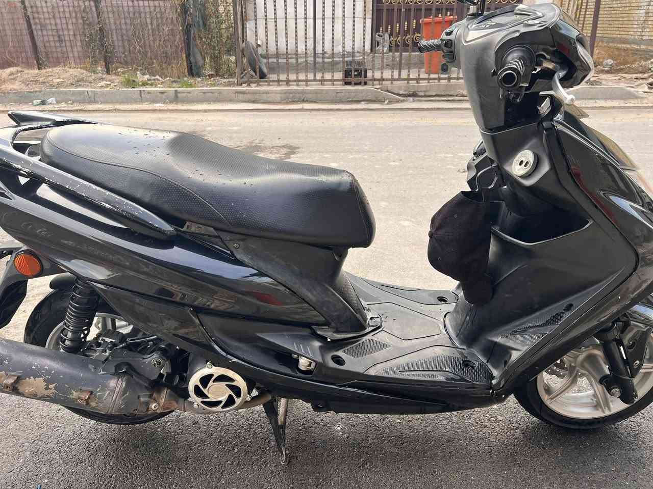 سلام عليكم سكنس شمعه ياباني قبق نفخ طلاعات دراجه خير من الله السعر 1100وبيها مجال للطيبين او مراوس دراجه 
 ***********
