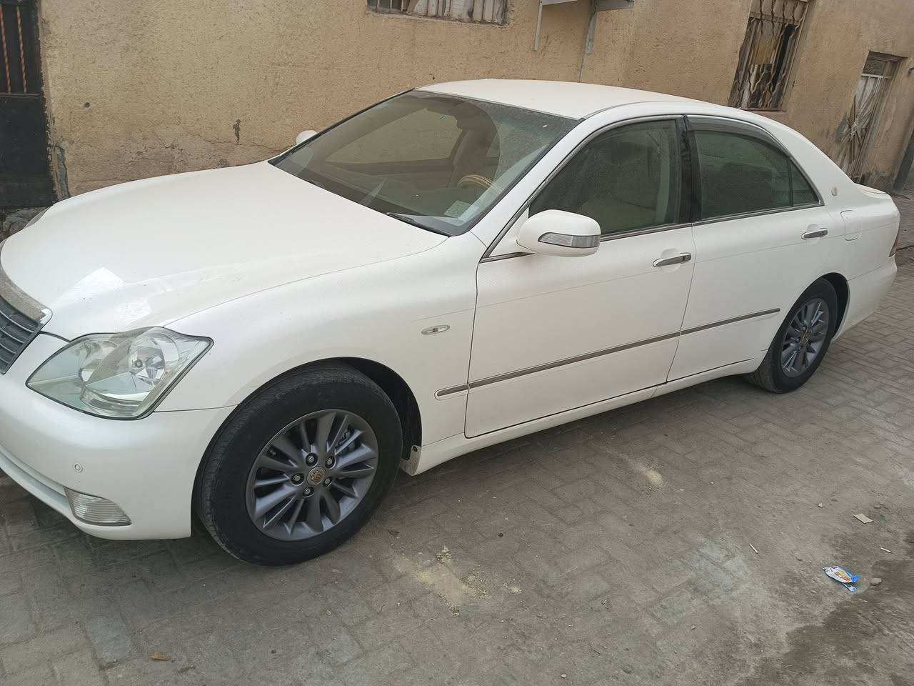 السلام عليكم شاهينه رقم بصره شاص 82 رقم الجديد باسمي هزه جديده سياره كفاله شرط الفحص عنوان البصره تحويل ثاني يوم سياره جديده ابيض صدفه *********** السعر 135 تحويره وسام العبيدي جوه
