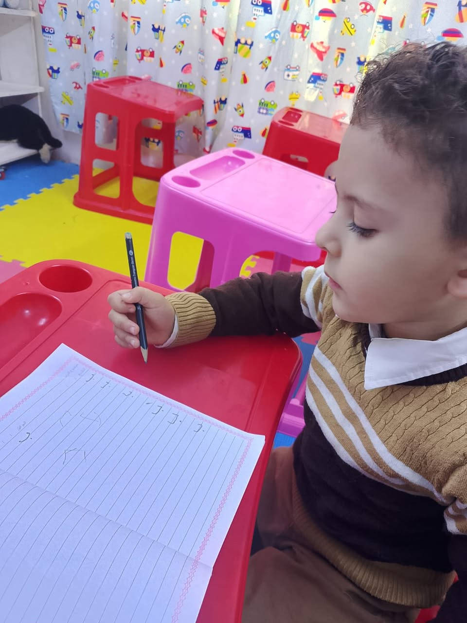 مرحبا جميعا 

يسرنا اعلامكم بكل حب عن نظام شهر رمضان المبارك أعاده الله عليكم بالخير واليمن والبركات 

الشفت الصباحي 
يكون في الروضه من الساعه ب7:30 صباحا 
إلى الساعه 3:00 ظهراً

الشفت المسائي 
يكون من الساعه 6:30 مساءا 
الى الساعه 11:30 مساءا 

عندج طلعه في رمضان وحايره وين تخلين طفلج 
روضه مجالسه براعم المستقبل مكان الطفل الآمن😍
( العاب داخلية للأطفال 
مع خدمة مجالسة الأطفال ) 
مع وجود نظام تعليمي 
🤸🛝🎪⚽️🏈🎨🎊🥁

*  يتوفر اشتراك ساعات و يوم مفتوح و  شهري صباحي/مسائي 

*يتوفر نظام كامرات اونلاين للأهل لغرض مراقبه الطفل عن بعد

* يتوفر منام خاص للأطفال 

 * نستقبل الأطفال من عمر اقل سنه الى 7 سنوات 

 

العنوان:- العطيفيه شارع الدامرجي
داخل فرع مولده امير الشمري 
اوقات الدوام من ساعه ٧ ص الى ساعه 8 مساء 

*********** ❤️
