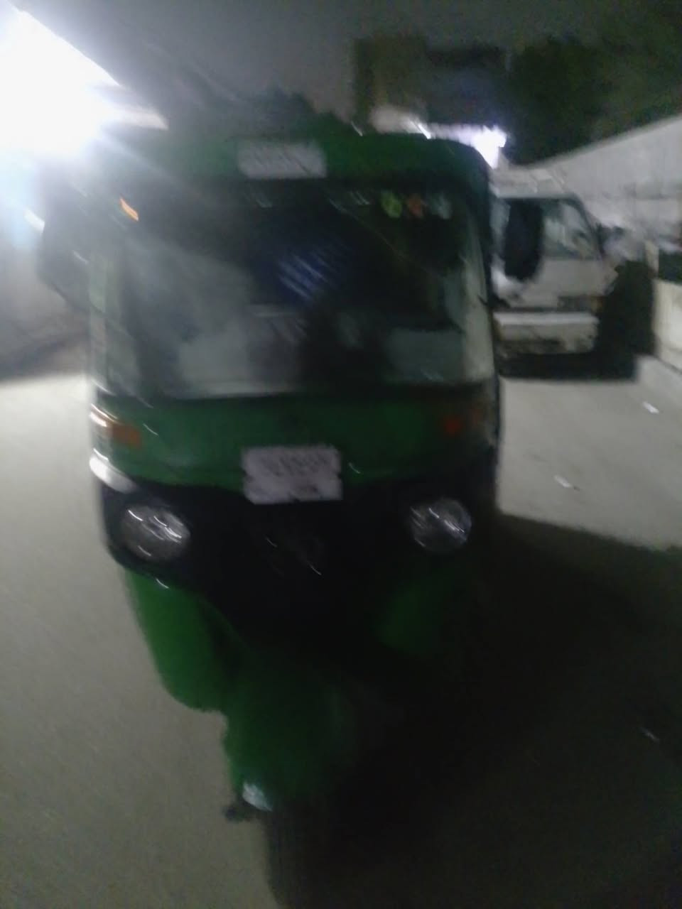 السلام عليكم 2022 شهر ال 11 مضلع رقم وسنويه بسمي بيها ضرب بلصفحه بس الهلال ب 9 وبيها مجال 
***********
