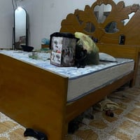 جرباية نفرين • تسريحة بمرايا • تعليقة ملابس صاج