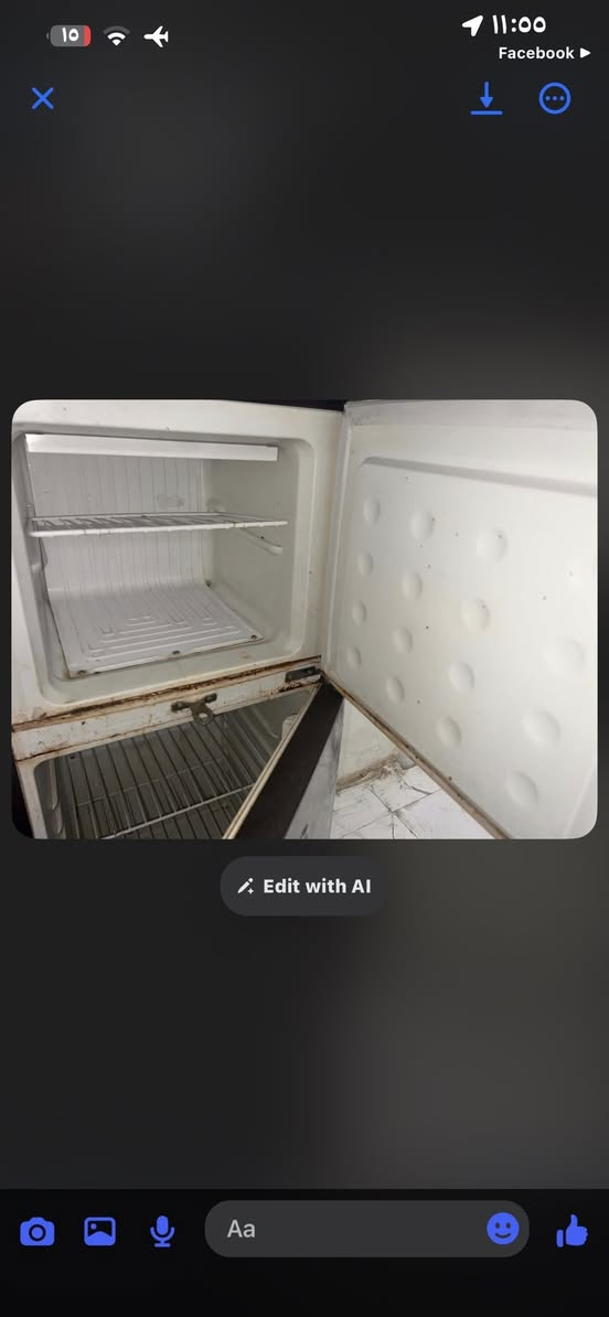 ثلاجه مستخدمه للبيع
تجميدها فول وماطورها مبي شيء 
بس الباب الجوه يحتاج ترتيب 
السعر خاص والتفاصيل كلها للي يريدها 
تنفع العوائل الصغيره


**إذا كنت صاحب هذا الإعلان وتريد حذفه لأي سبب، رجاءا أرسل رسالة إلى الدعم الفني**