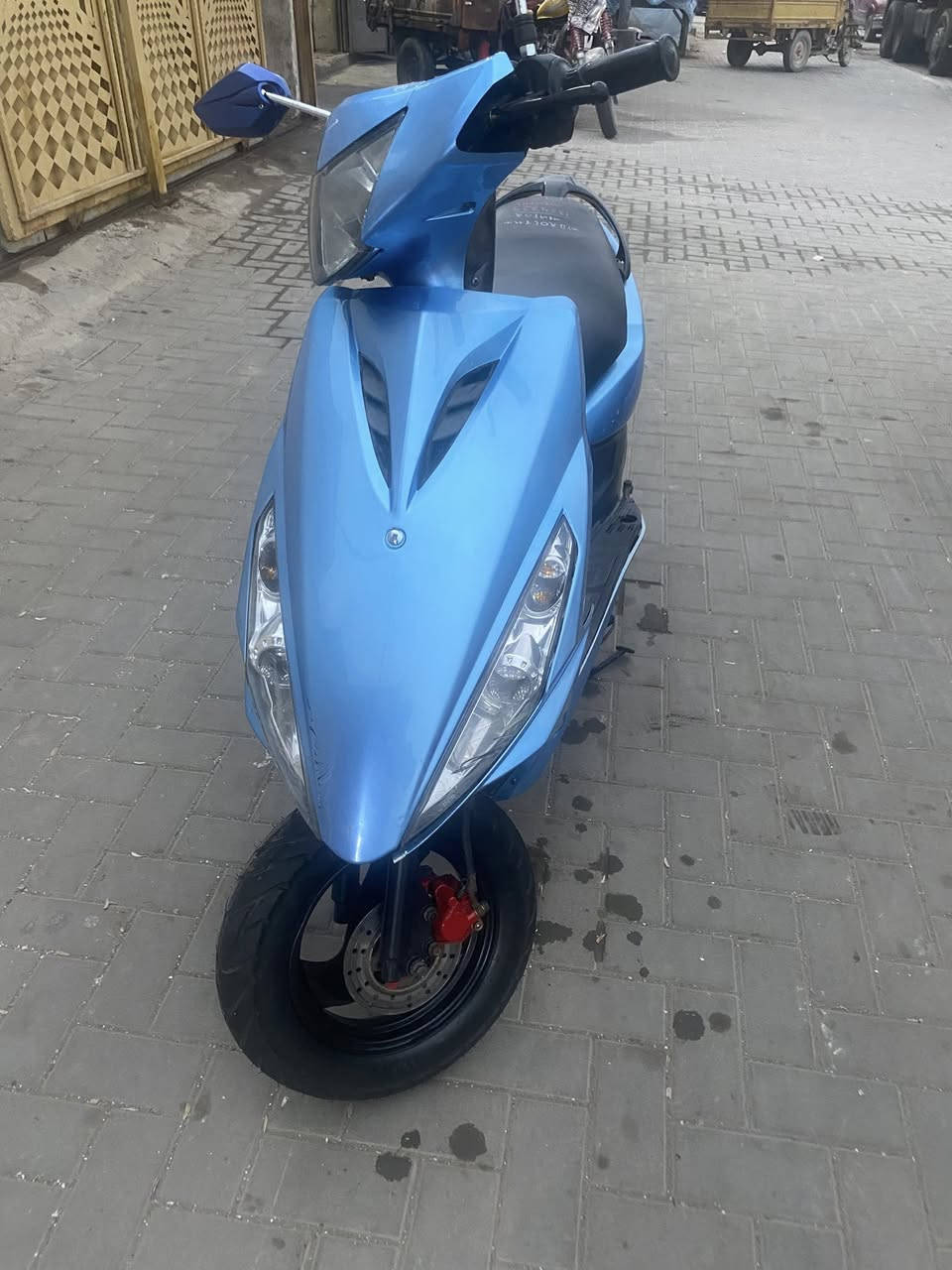 ماكس مضلع ياباني كابريته ما مفتوحه بوشه 49ابلاديه مختمه شغاله نكره سلف هندر دبلات امامي وخلفي بريكات امامي وخلفي اشاير سكنات لايت صطاب خلفي رباعيه ويه الابريك عينه هورن كله شغاله اخت الرمبه سعر 750وبيه مجال مكاني الحيانيه دور الشرطه قرب المعارض الجديده استفسار ***********
